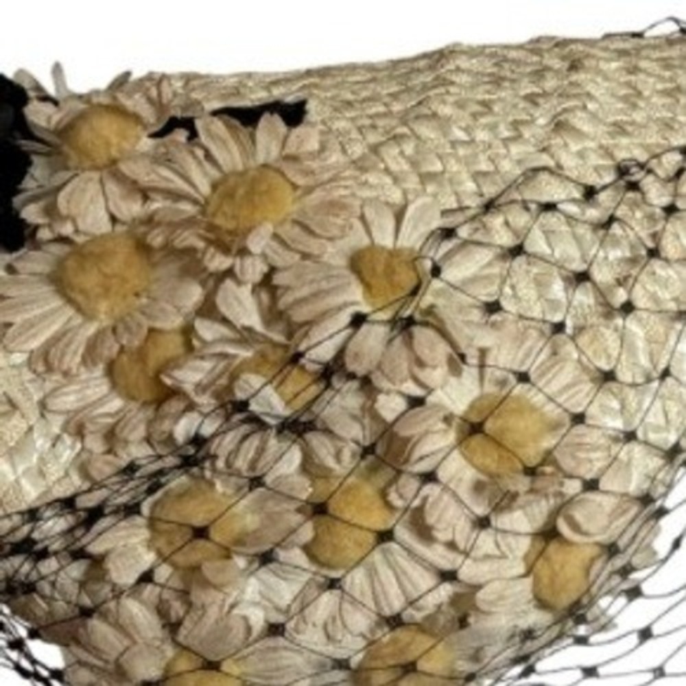 Vintage 1950s Straw Halo Hat Birdcage Veil Floral Trim MCM Cocktail Ransohoffs - Picture 5 of 16